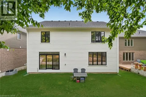 209 Jeffrey Place Kitchener ON N2C 0C2
