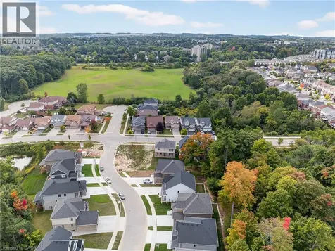 209 Jeffrey Place Kitchener ON N2C 0C2