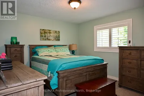 77 Hanes Road Huntsville ON P1H 1M3
