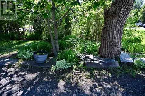 77 Hanes Road Huntsville ON P1H 1M3