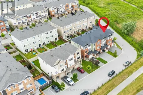167 Gelderland Private Ottawa ON K2V 0H8