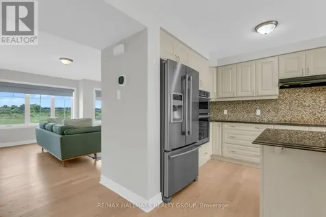 167 Gelderland Private Ottawa ON K2V 0H8
