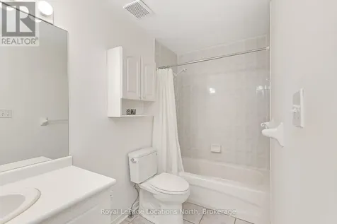 15 Sundial Court Collingwood ON L9Y 5E5