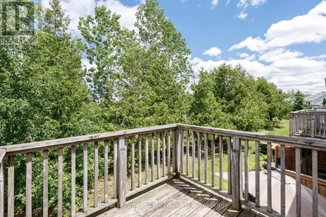15 Sundial Court Collingwood ON L9Y 5E5