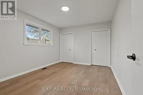 2393 Sheldon Avenue Ottawa ON K2C 1K4