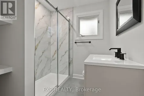 2393 Sheldon Avenue Ottawa ON K2C 1K4