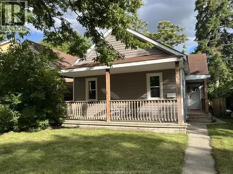 769 Assumption Windsor ON N9A 3B7