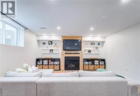 290 William Street Elmira ON N3B 0B5