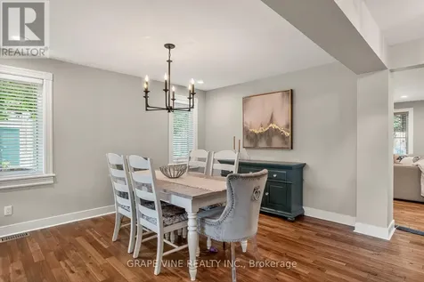 4 Carbery Drive Ottawa ON K2S 1E3