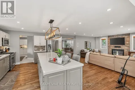 4 Carbery Drive Ottawa ON K2S 1E3