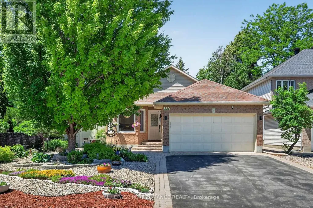 569 Princess Louise Drive Ottawa ON K4A 1Z1