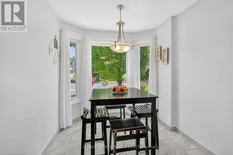 569 Princess Louise Drive Ottawa ON K4A 1Z1
