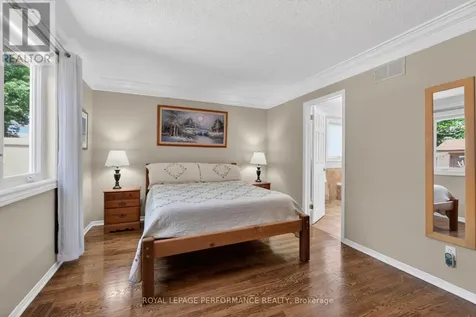 569 Princess Louise Drive Ottawa ON K4A 1Z1