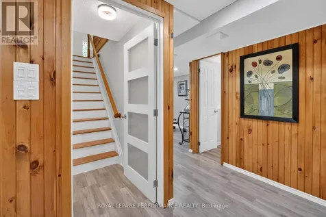 569 Princess Louise Drive Ottawa ON K4A 1Z1