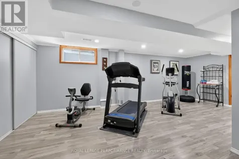 569 Princess Louise Drive Ottawa ON K4A 1Z1