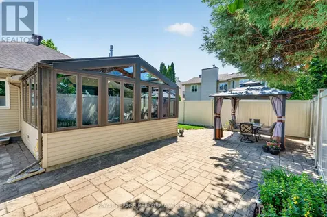 569 Princess Louise Drive Ottawa ON K4A 1Z1