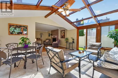 569 Princess Louise Drive Ottawa ON K4A 1Z1