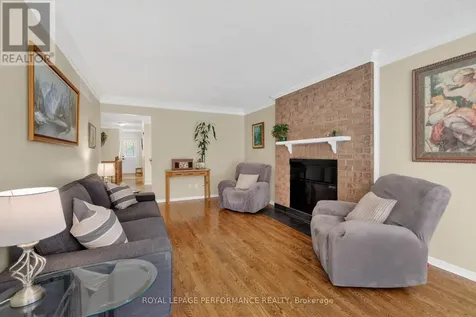 569 Princess Louise Drive Ottawa ON K4A 1Z1