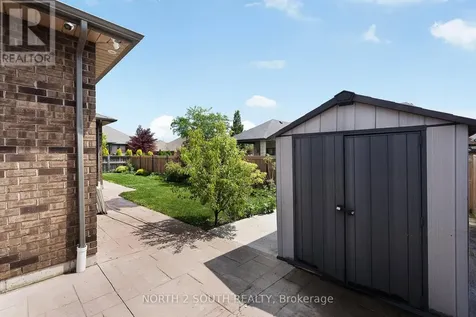 268 Carole Court Essex ON N8L 0T5