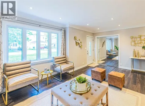 3186 Bliss Windsor ON N8W 3A9