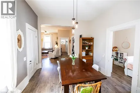 175 Albion Street Brantford ON N3T 3N1