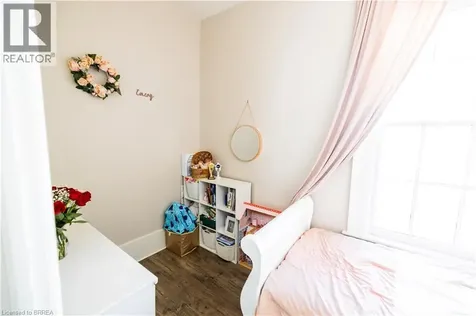 175 Albion Street Brantford ON N3T 3N1