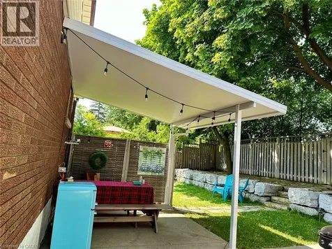 67 Briarwood Crescent Hamilton ON L9C 4C3