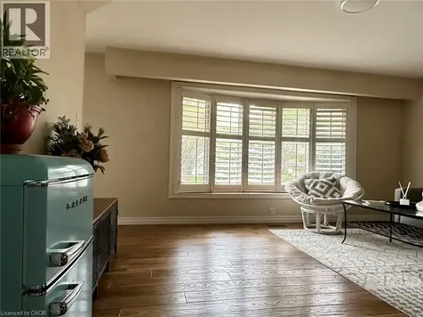 67 Briarwood Crescent Hamilton ON L9C 4C3