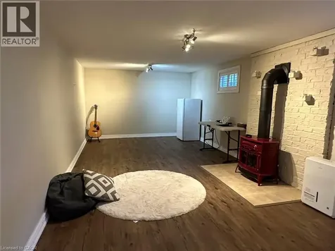 67 Briarwood Crescent Hamilton ON L9C 4C3