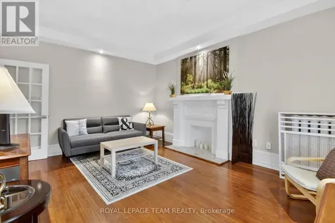 64 Delaware Avenue South Ottawa ON K2P 0Z3