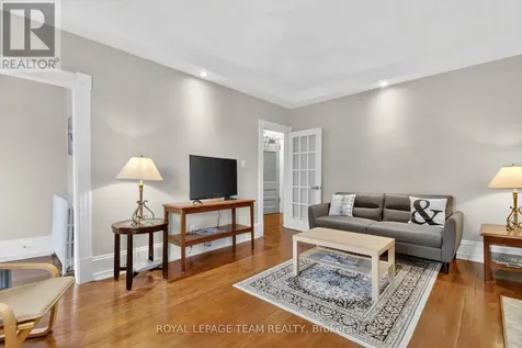 64 Delaware Avenue South Ottawa ON K2P 0Z3