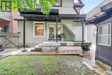 64 Delaware Avenue South Ottawa ON K2P 0Z3