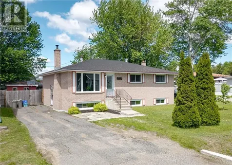 4385 Odile Street Hanmer ON P3P 1L6