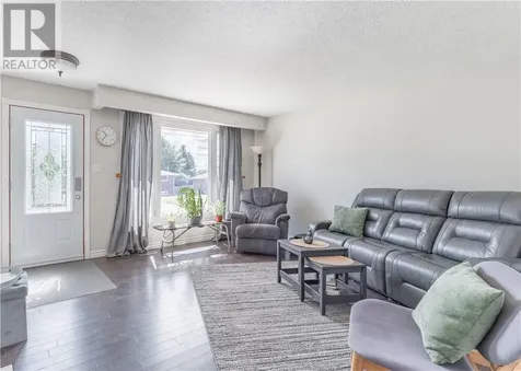 4385 Odile Street Hanmer ON P3P 1L6