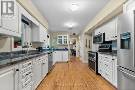 28 Anglican Church Road Rideau Lakes ON K0G 1L0