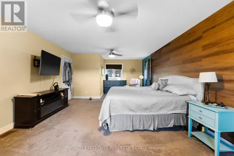 28 Anglican Church Road Rideau Lakes ON K0G 1L0