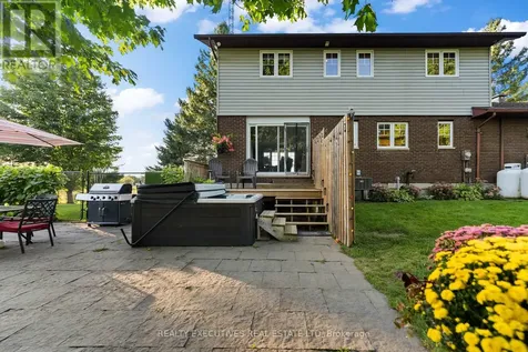 28 Anglican Church Road Rideau Lakes ON K0G 1L0