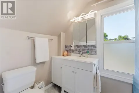 475 Pine Street Sudbury ON P3C 1Y3