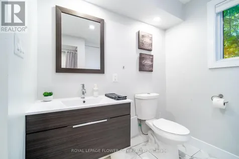 734 Mountain Road Collingwood ON L9Y 5G1