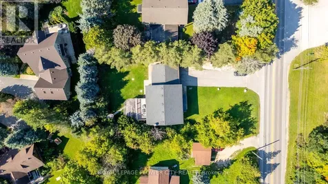 734 Mountain Road Collingwood ON L9Y 5G1