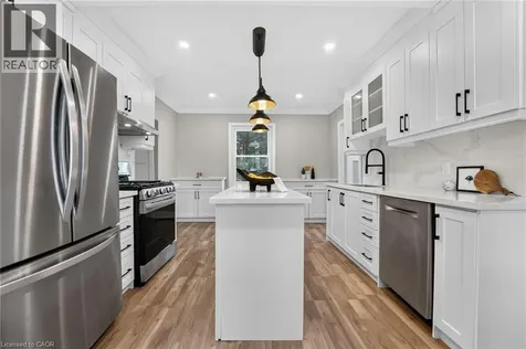 793 Steele Street Port Colborne ON L3K 4Z5