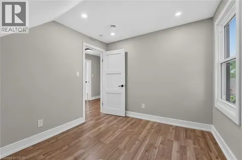 793 Steele Street Port Colborne ON L3K 4Z5