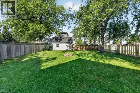 793 Steele Street Port Colborne ON L3K 4Z5