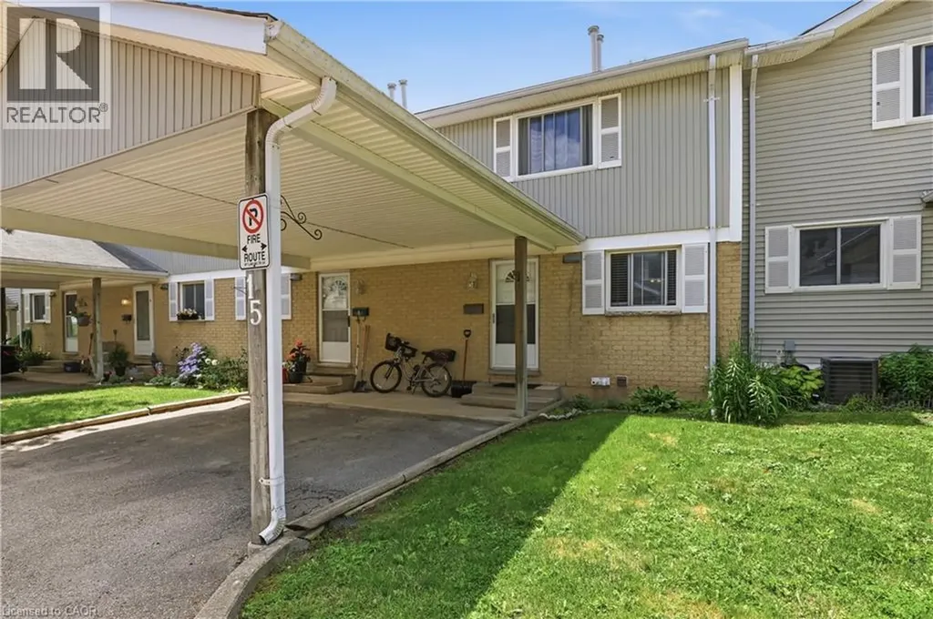 255 Northlake Drive Waterloo ON N2V 1Z2