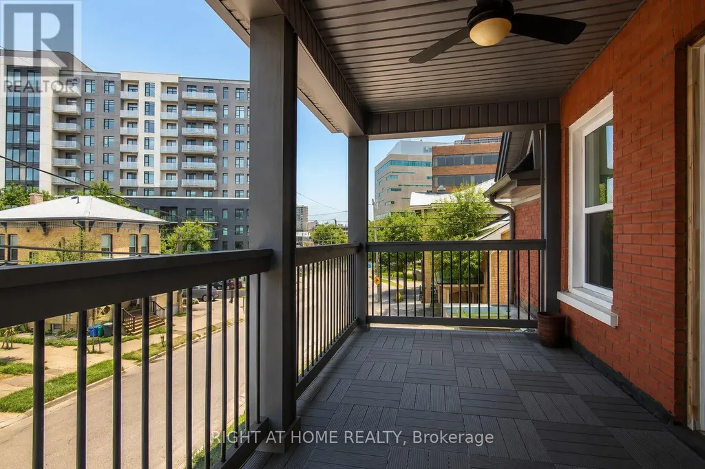 2-94 Scott Street Kitchener ON N2H 2R5