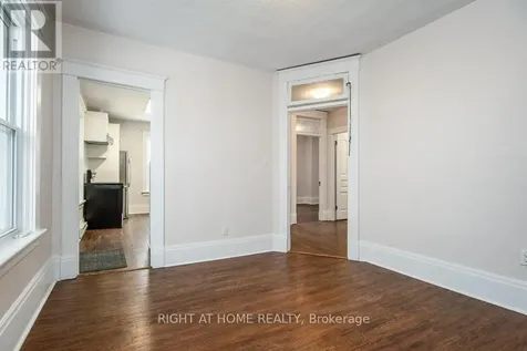 2-94 Scott Street Kitchener ON N2H 2R5