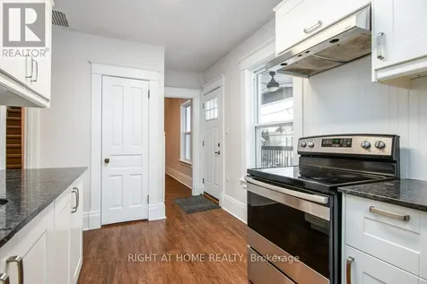 2-94 Scott Street Kitchener ON N2H 2R5
