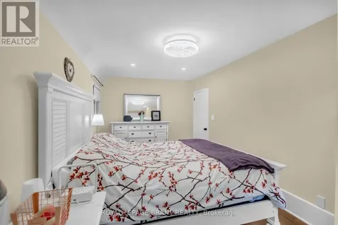 11 Tutela Heights Road Brantford ON N3T 1A2