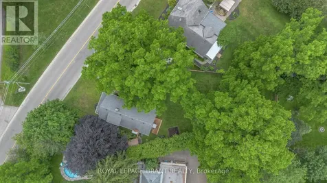 11 Tutela Heights Road Brantford ON N3T 1A2