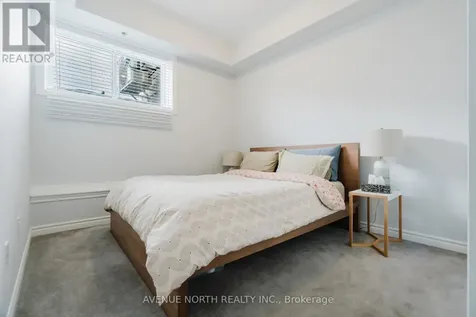 836 Mikinak Road Ottawa ON K1K 5A5